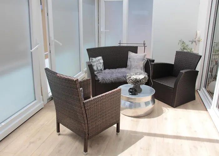 Apartament Stilvolle Stadtwohnung Mit Balkon, Kamin, Klima Ravensburg